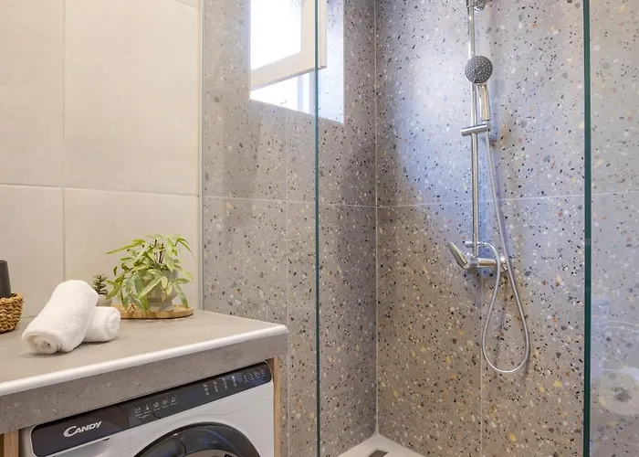 Comfinest Ханья