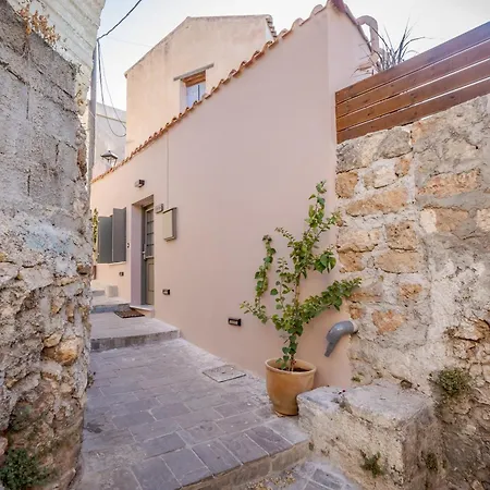 Comfinest * Chania (Crete)