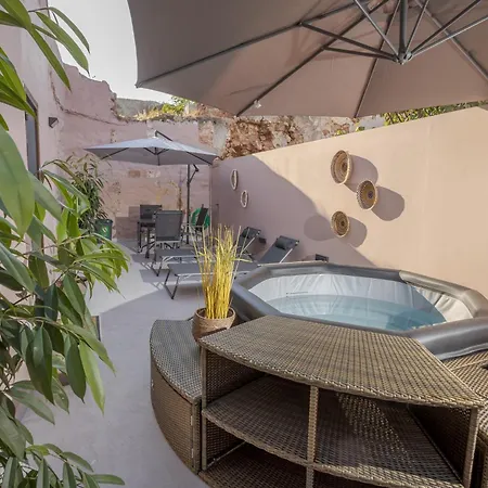 Comfinest Holiday home