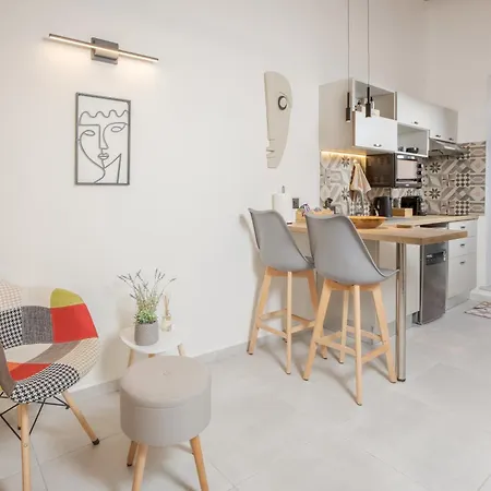 Comfinest * Χανιά